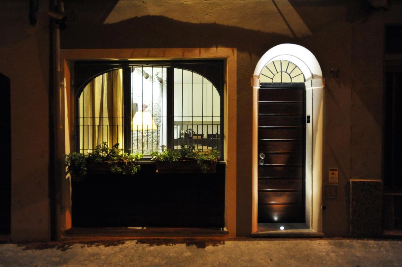 Opera 11 R&B Bed and Breakfast Parma Buitenkant foto